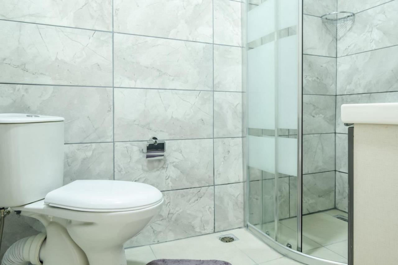 Lovely Flat Near Shore And Trendy Spots In Kadikoy Istanboel Buitenkant foto